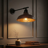 Light on image JYL7615G