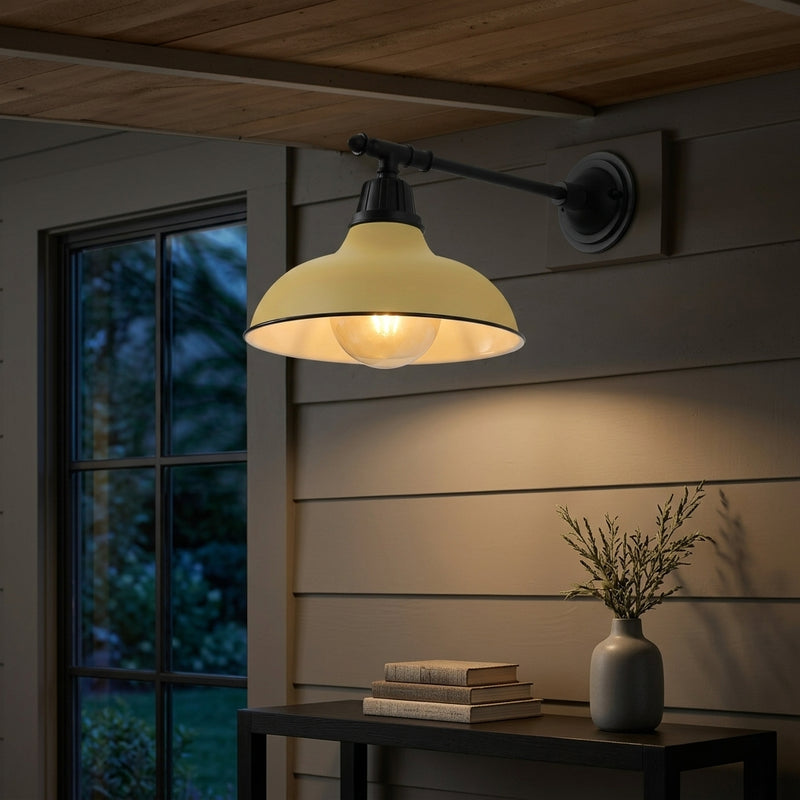 Light on image JYL7615H