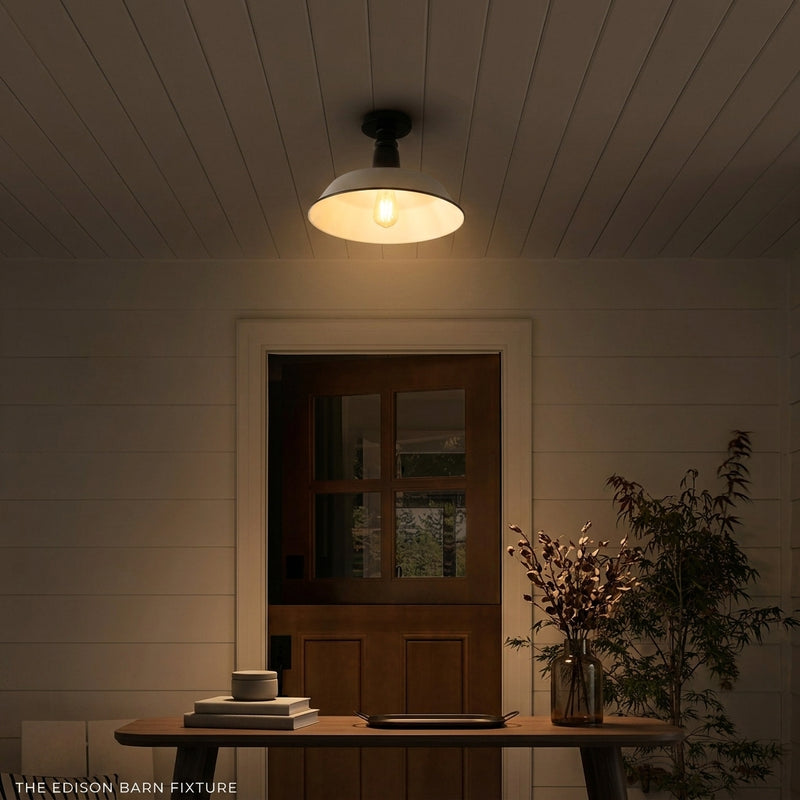 Light on image JYL7617D