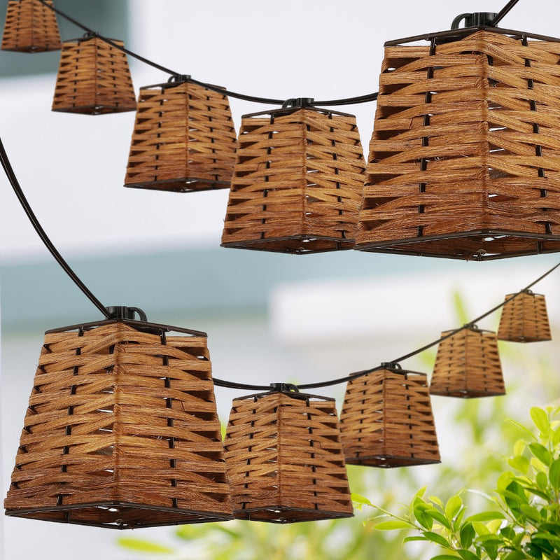 Quinn 10-Light Indoor/Outdoor 10 ft. Classic Vintage Incandescent G40 Square Bamboo Shaded String Lights - JONATHAN Y