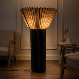 Light on image JYL9104A