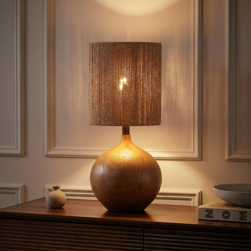 Light on image JYL9203A