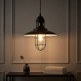 Light on image JYL9537A