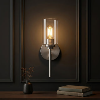 Light on image JYL9547C