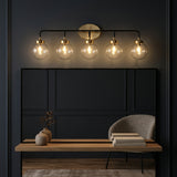 Light on image JYL9555A