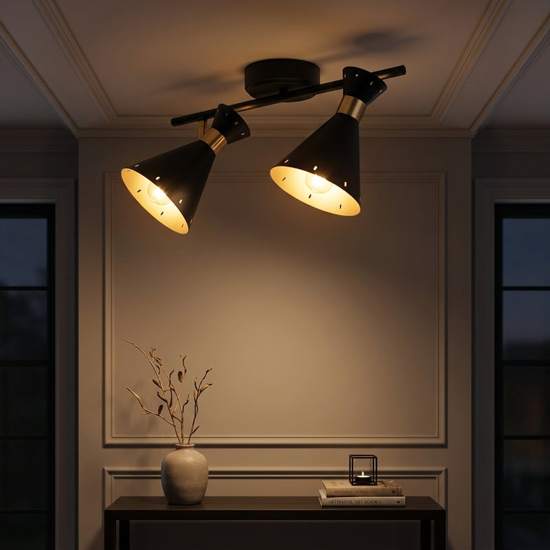 Light on image JYL9904A