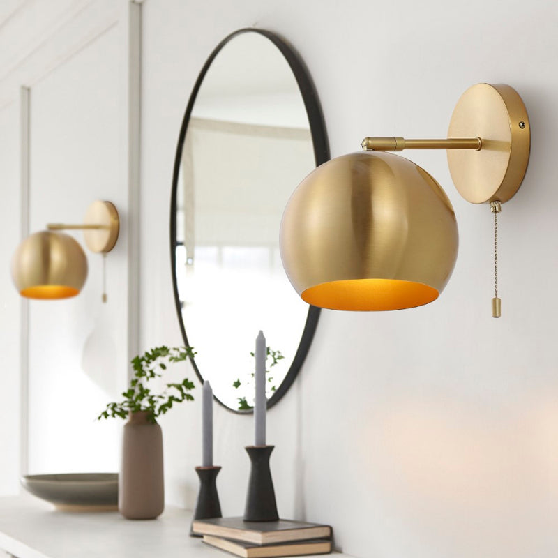 Tierra 7" Modern Midcentury Iron LED Sconce with Pull-Chain Switch - JONATHAN Y