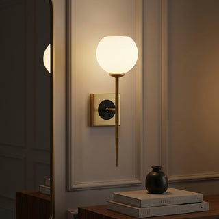 Light on image JYL9915A