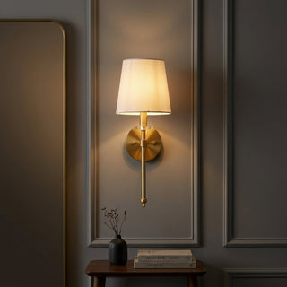 Light on image JYL9920A