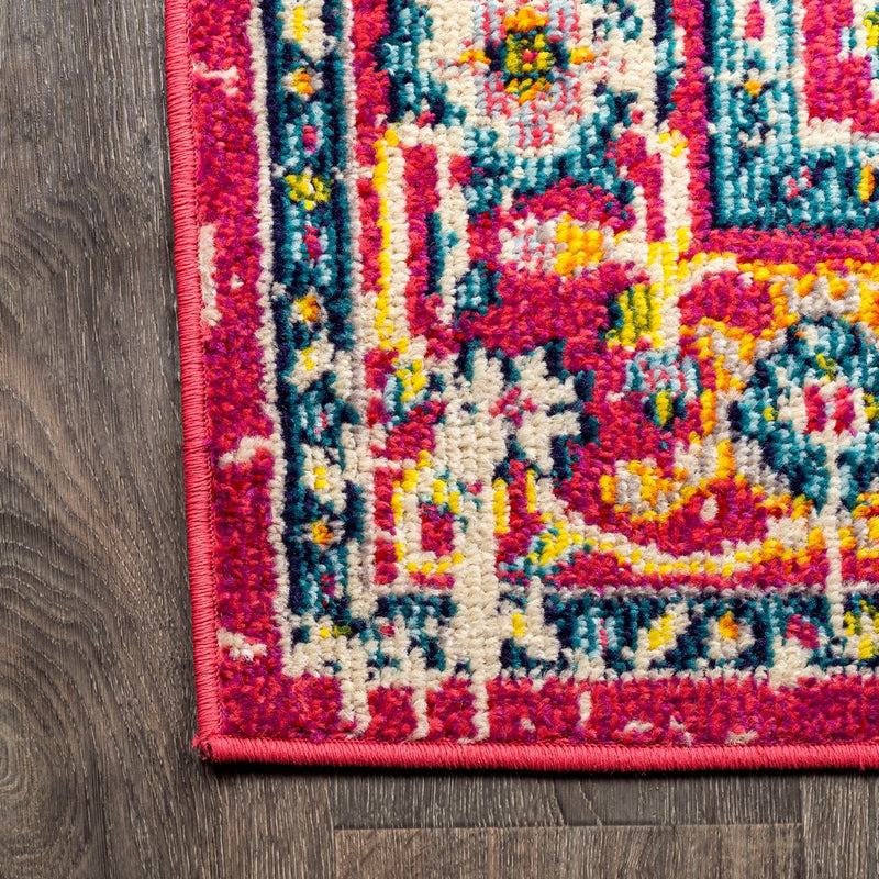 Brooklyn Geometric Medallion Area Rug