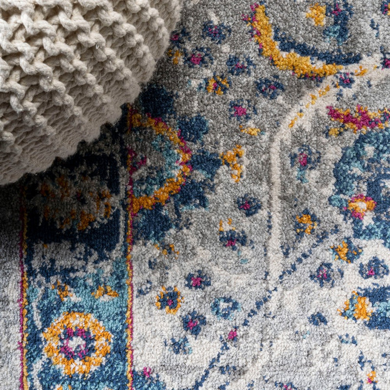 Izil Modern Persian Area Rug