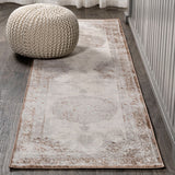 Perfect rosalia Cottage Medallion Area Rug