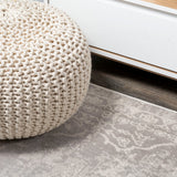 Kelly rosalia Cottage Medallion Area Rug