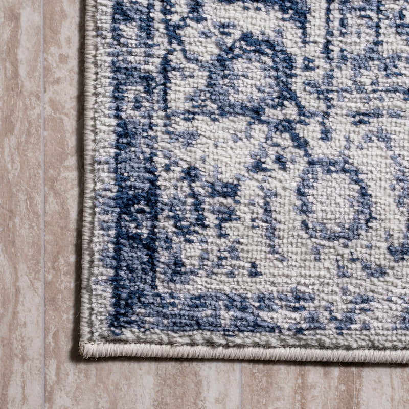 Kelly rosalia Cottage Medallion Area Rug