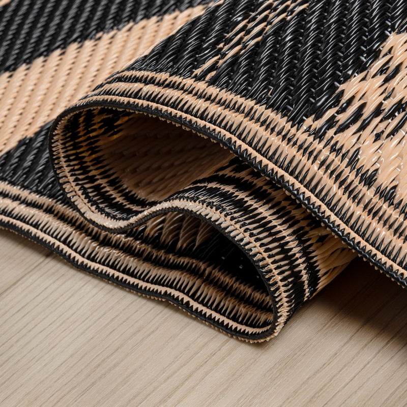 Wilde Classic Botanical Foldable Waterproof Reversible Plastic Straw Area Rug