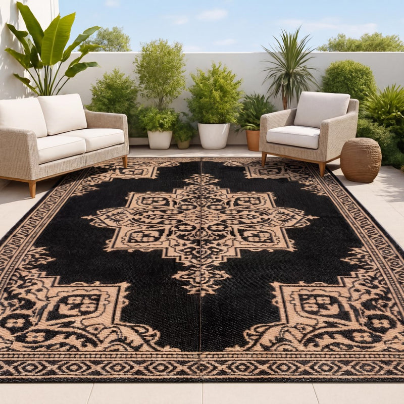 Dory Medallion Border Foldable Waterproof Reversible Plastic Straw Area Rug