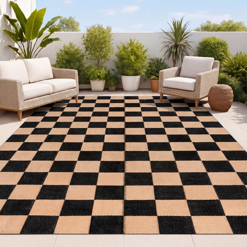 Bishop Geometric Checker Foldable Waterproof Reversible Plastic Straw Area Rug