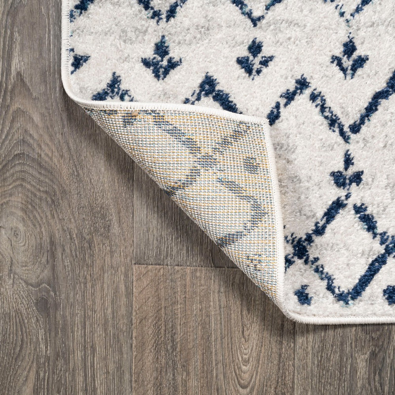Moroccan Hype Boho Vintage Diamond Area Rug Cream/Navy