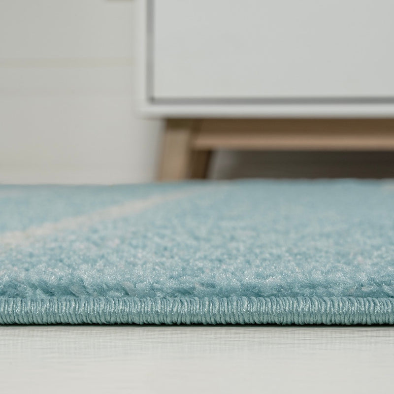 Williamsburg Minimalist Stripe Area Rug