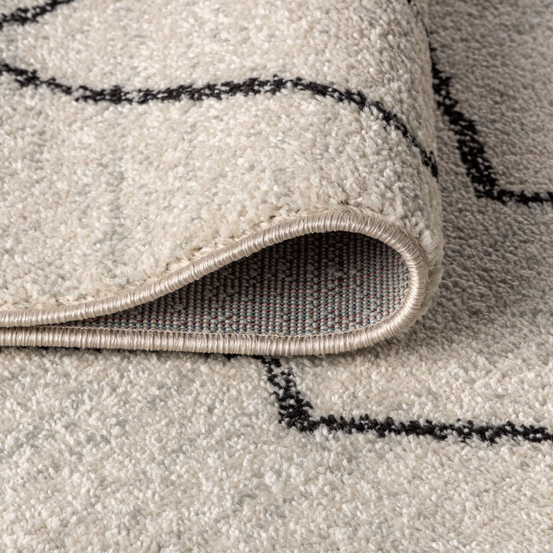 Alia Moroccan Beni Souk Area Rug