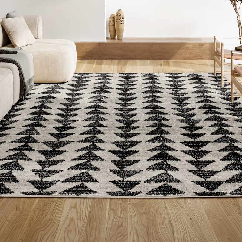 Aisha Moroccan Triangle Geometric  Area Rug