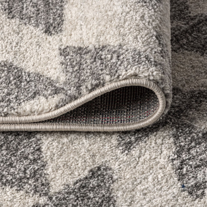 Aisha Moroccan Triangle Geometric  Area Rug