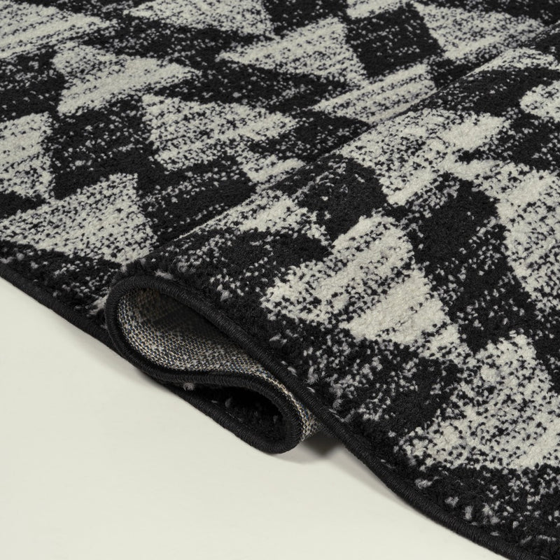 Aisha Moroccan Triangle Geometric  Area Rug