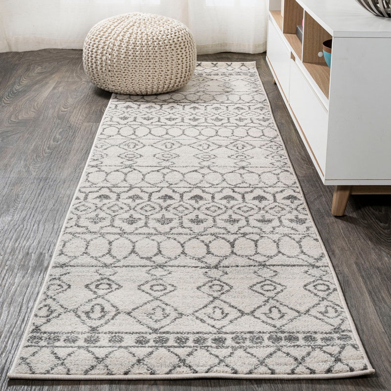 Izil Moroccan Beni Souk Area Rug