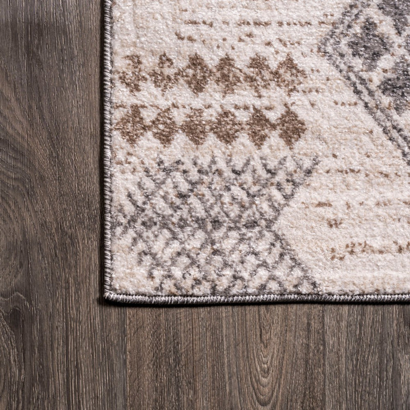 Bhalil Berber Diamond Geometric Area Rug