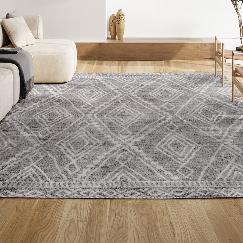 Rih Moroccan Style Diamond Area Rug