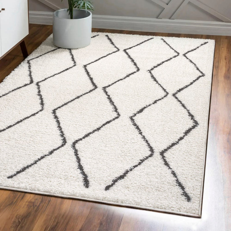 Catala Moroccan Diamond Shag Area Rug