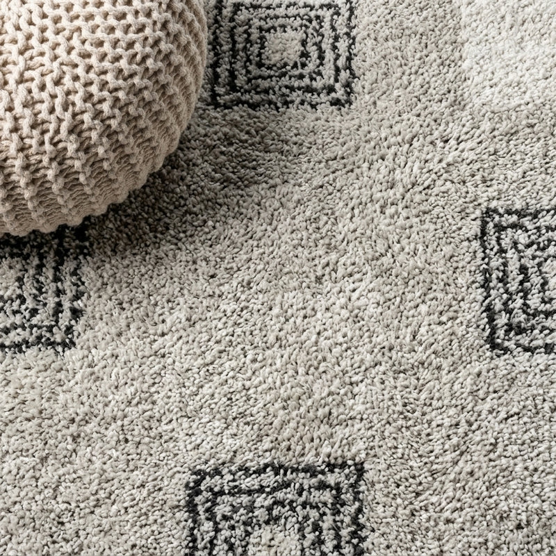 Petra Abstract Stripe Geometric Shag Area Rug Gray/Ivory / Runner / 2' X 8' – DETAIL
