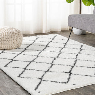 Cami Moroccan Style Diamond Shag Area Rug