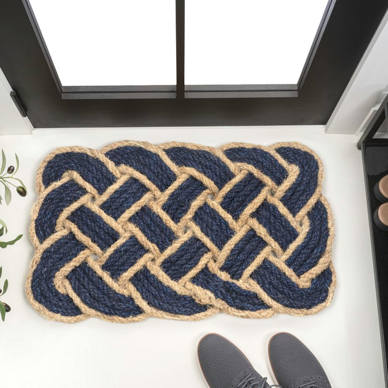 Maeve Classic Coastal Scalloped Basketweave Coir Mat