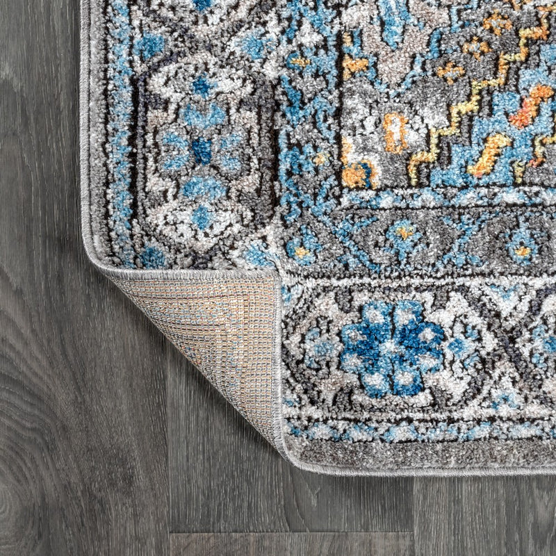 Izmit Geometric Vintage Medallion Area Rug