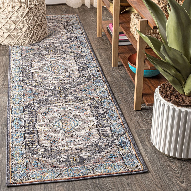 Kesan Vintage Medallion Area Rug