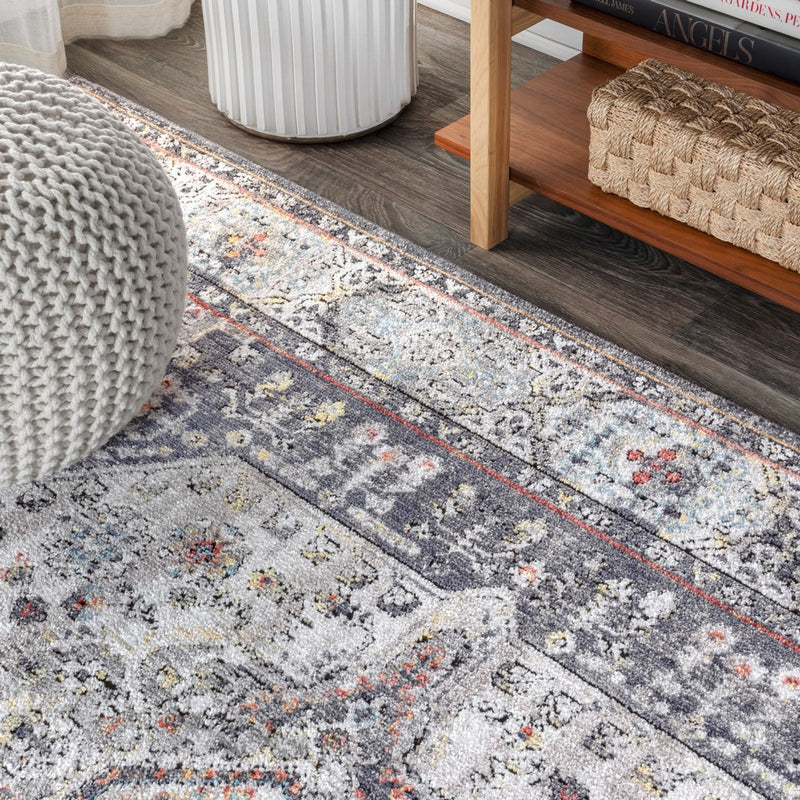 Kesan Vintage Medallion Area Rug