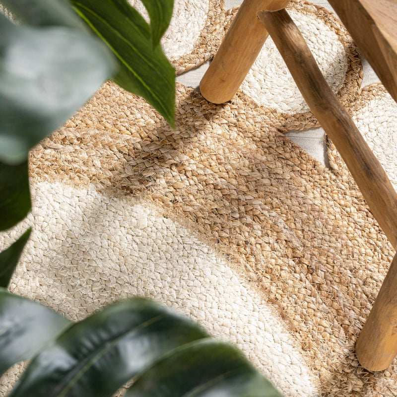 Skye Two-tone Jute Circle Border Area Rug