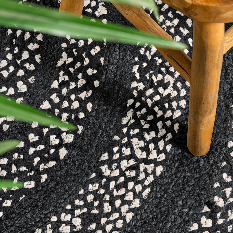 Abyss Braided Bohemian Coastal Round Jute Area Rug