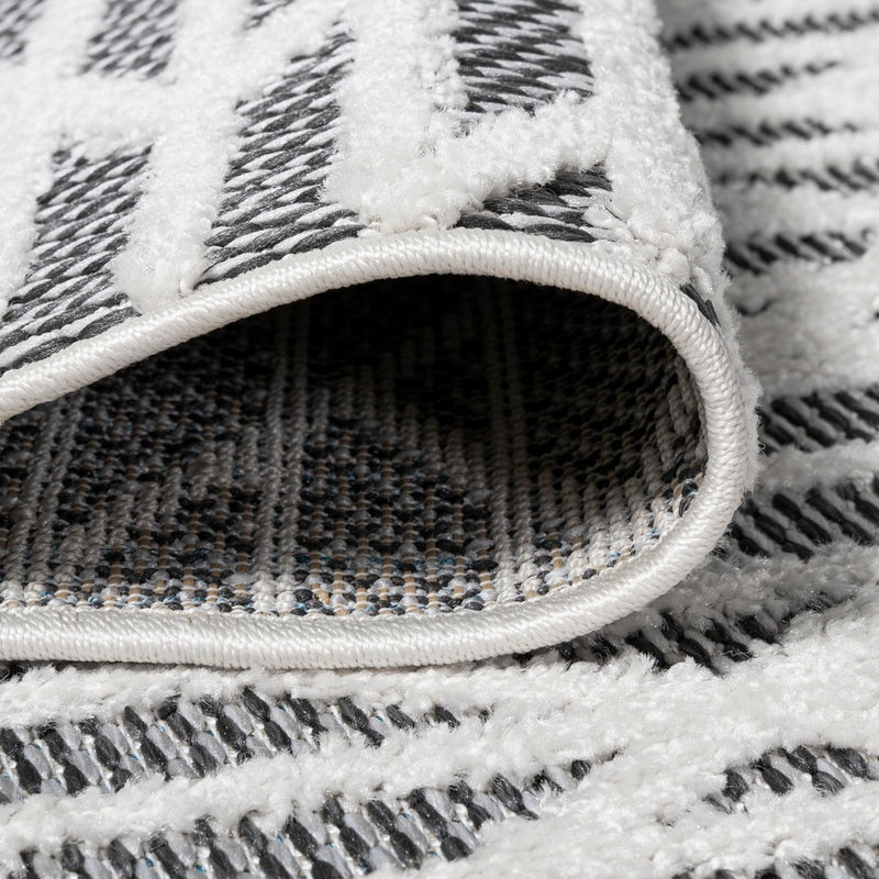 Ararat High-low Pile Moroccan Diamond Modern Indoor/outdoor Area Rug