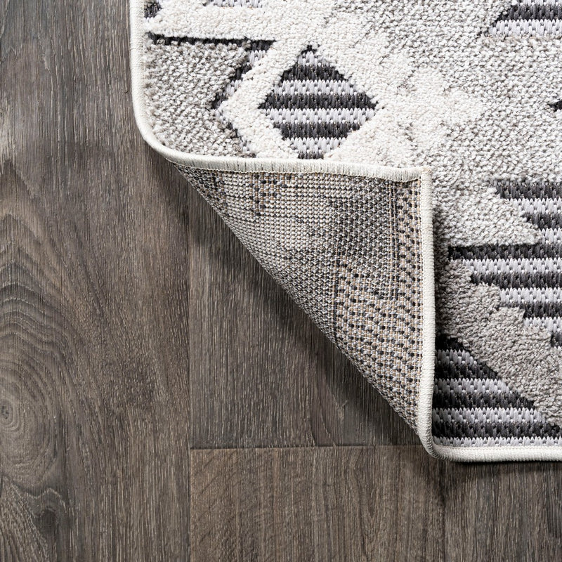 Sumak High-low Pile Neutral Diamond Kilim Area Rug