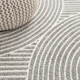 Skagen Minimalist Curve Geometric Area Rug Gray/Ivory / Round / 5'3" Round – DETAIL
