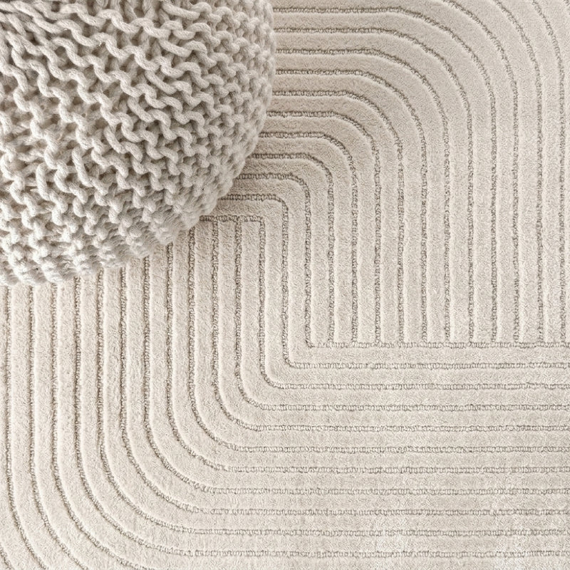 Odense Minimalist Angle Geometric Area Rug Ivory/Cream / Square / 5'3" Square – DETAIL