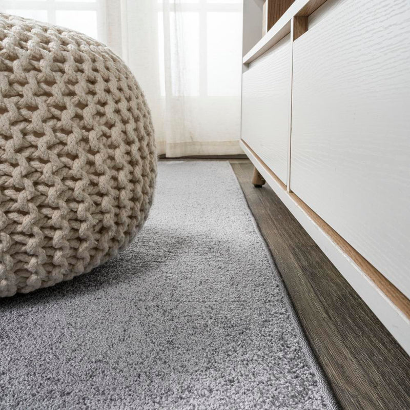 Haze Solid Low-pile Area Rug Gray
