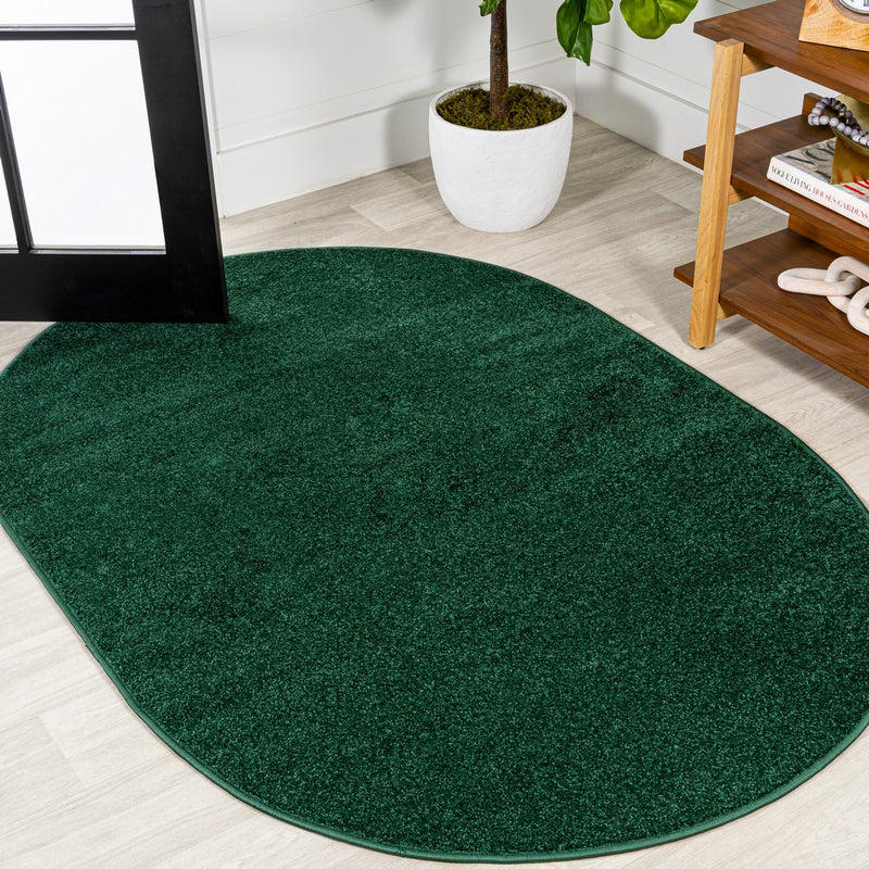 Haze Solid Low-pile Area Rug Emerald