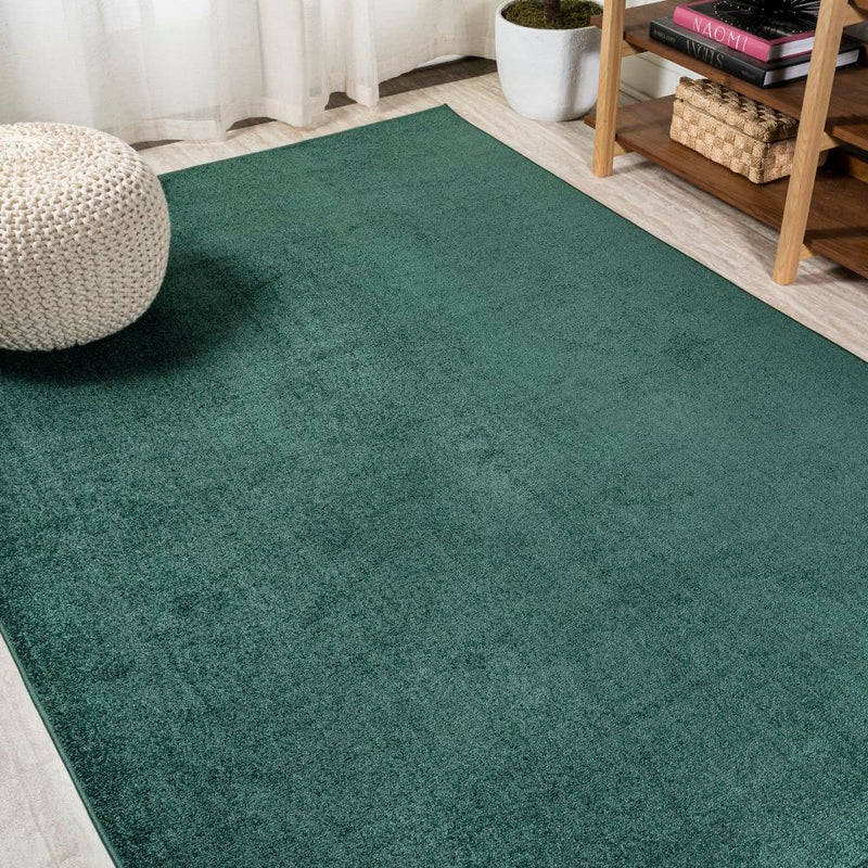 Haze Solid Low-pile Area Rug Emerald