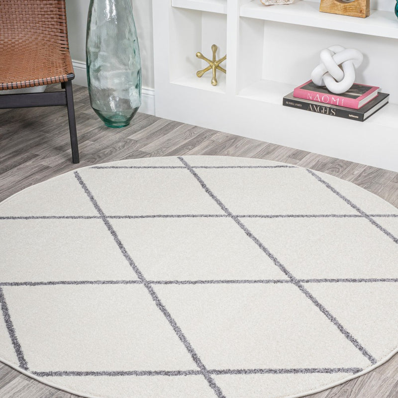 Cole Minimalist Diamond Trellis Area Rug