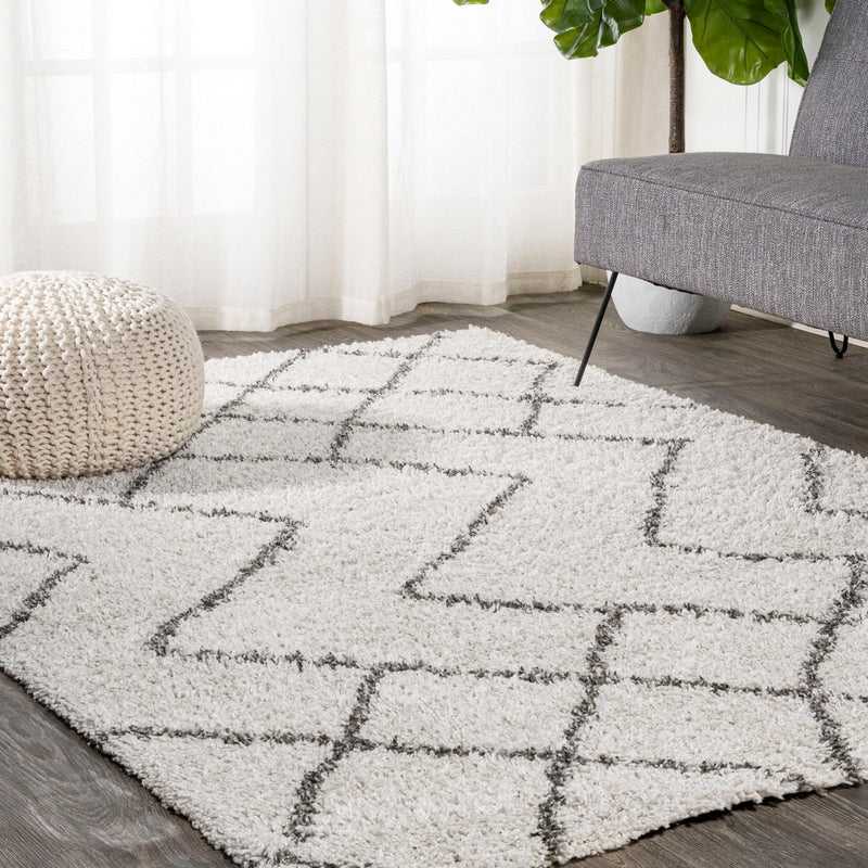 Inca Moroccan Diamond Shag Area Rug