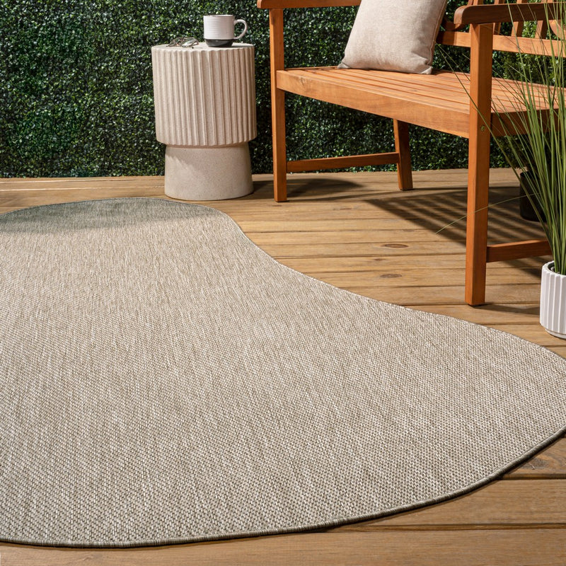 Evan Modern Rustic Organic Curve Indoor/Outdoor Area Rug
