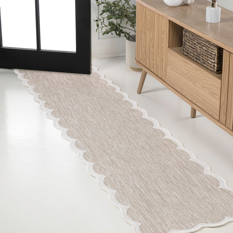 Alice Classic Cottage Two-tone Scalloped Indoor/Outdoor Area Rug